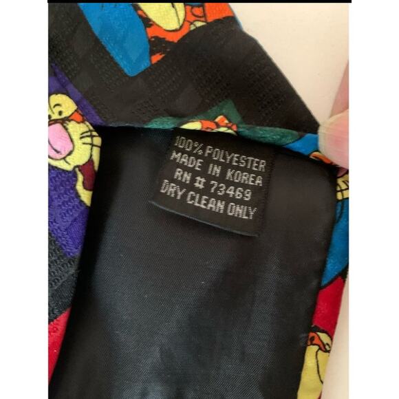 Tigger necktie, Pooh, Disney, Multicolor on black - Picture 4 of 5